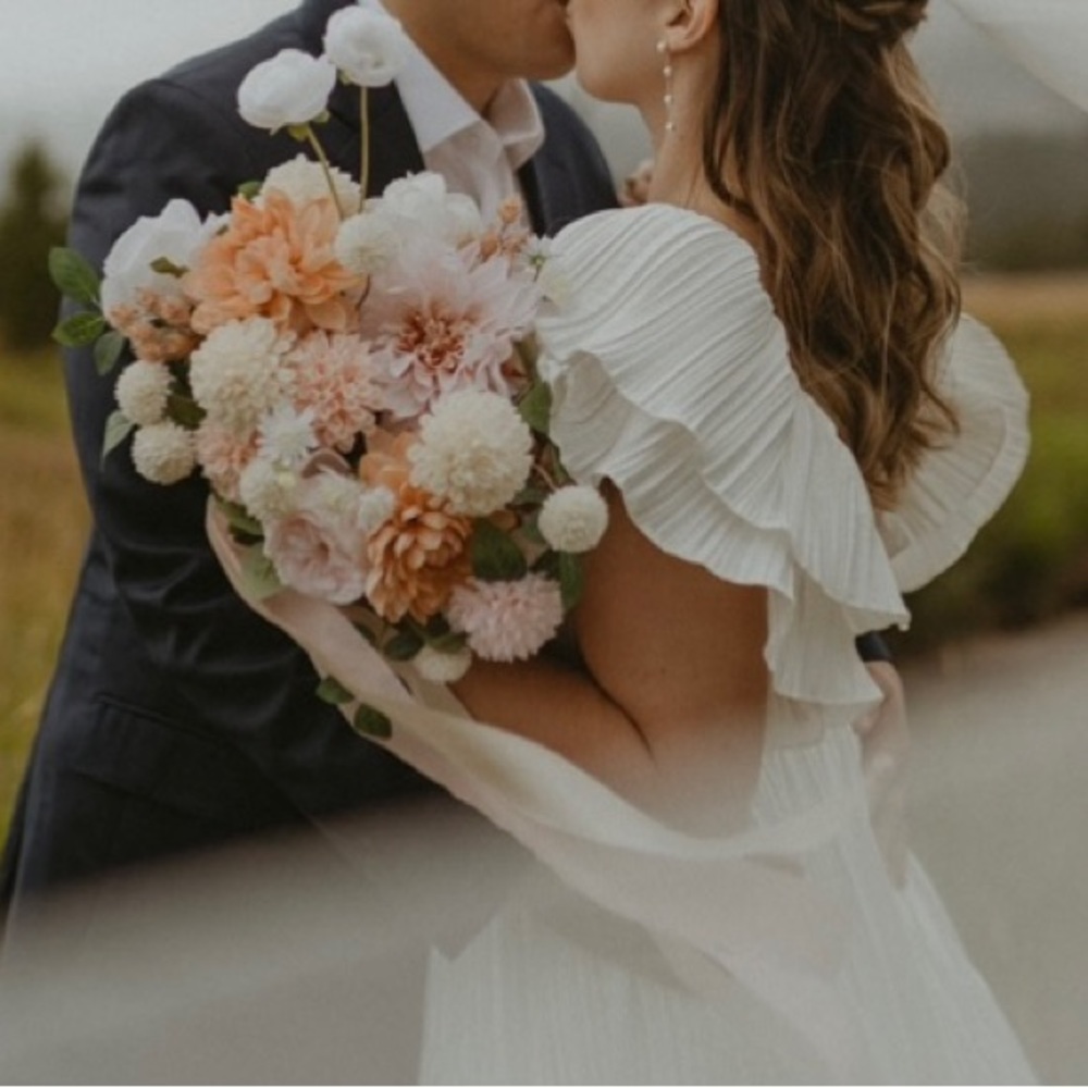 Lings moments bridal bouquet